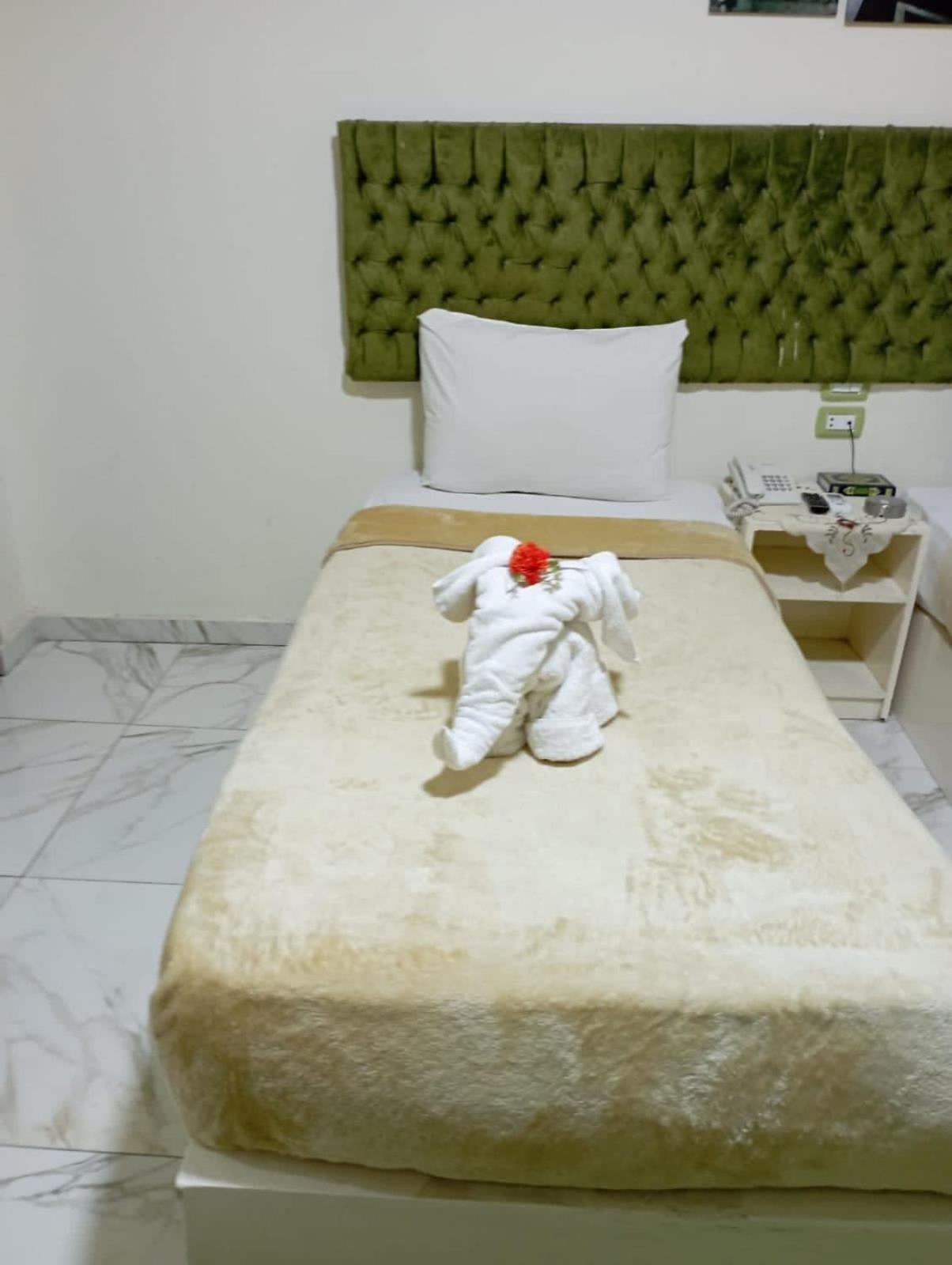 Salvatore Room With Simple Breakfast- Al Dokki Giza Exterior foto
